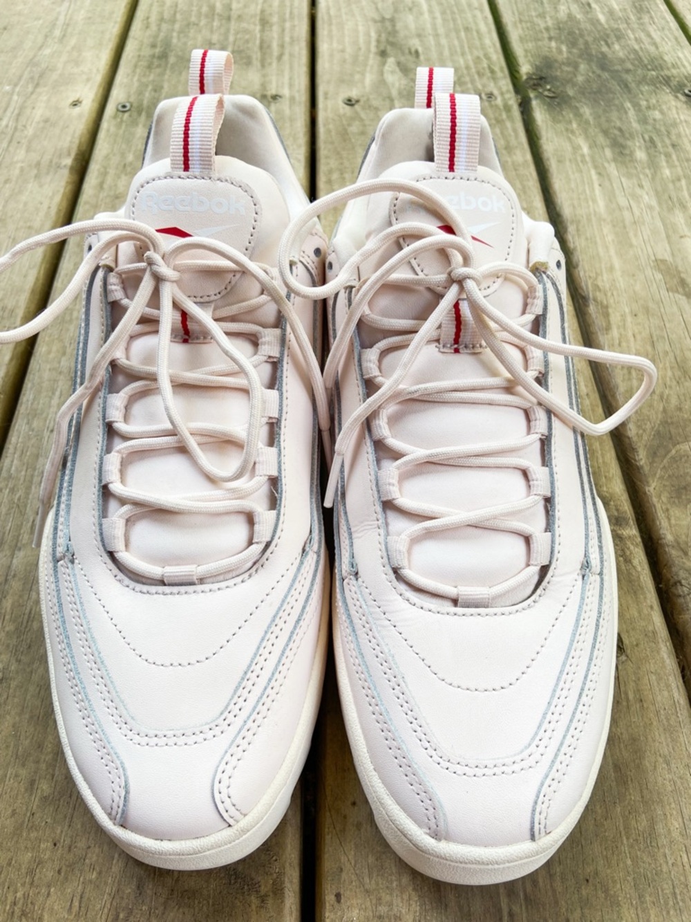 Reebok Women’s Rivyx Ripple Pale Pink Sneakers Athletic Shoes Sz 10 Y2K Inspired